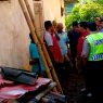 Kakek tewas di atap