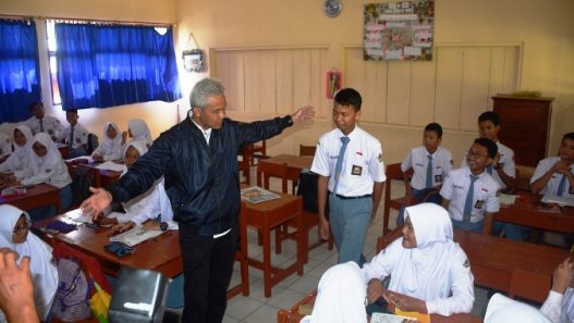 Gubernur GANJAR
