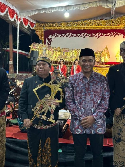 Ketua dprd jateng, sumanto