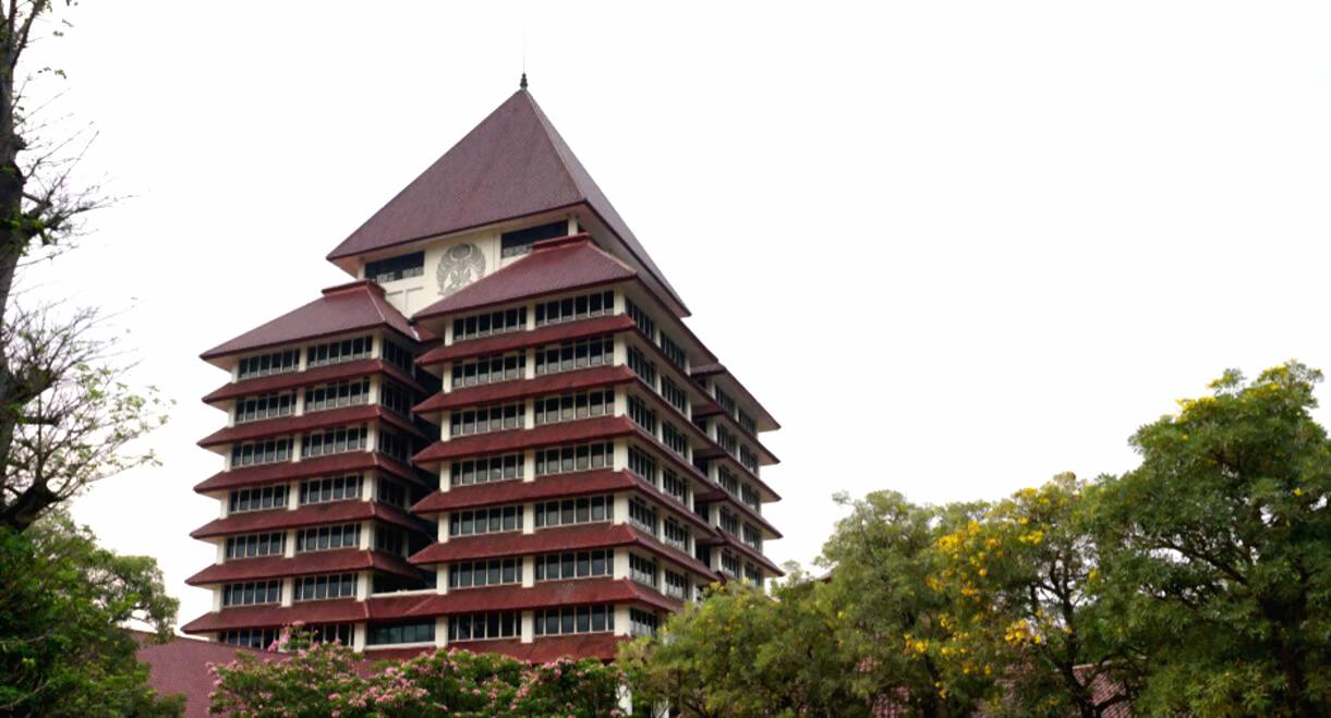 10 universitas terbaik di indonesia versi qs wur 2025