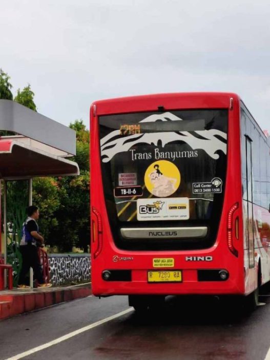 Bus trans banyumas