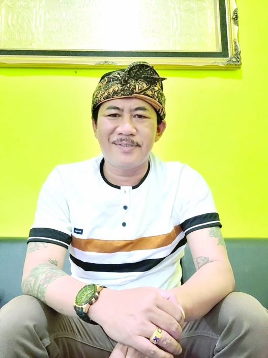 Dulu dicap buruk dan negatif, kini banyak prestasi dan produktif, mantan preman jadi kades di kebumen