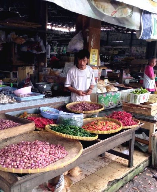 Harga sembako di purbalingga terus turun, cabai dan bawang merah anjlok