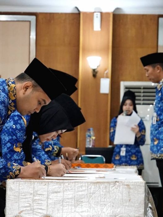 Kabar baik, gaji ke 13 untuk pensiunan asn dan tni polri cair pada awal juni 2025