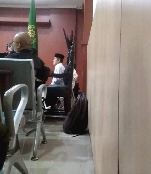 Kades suro bantah paksa tanda tangan