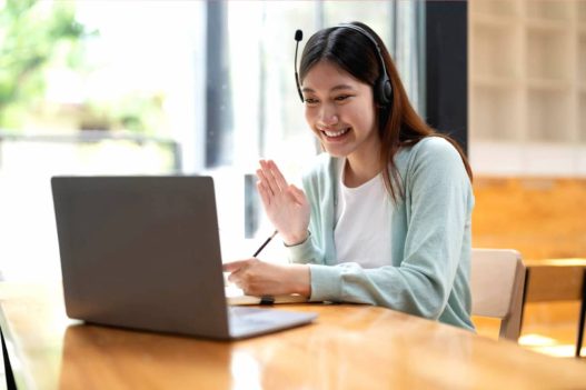 Rekomendasi Kuliah Online Akreditasi A untuk Para Pekerja