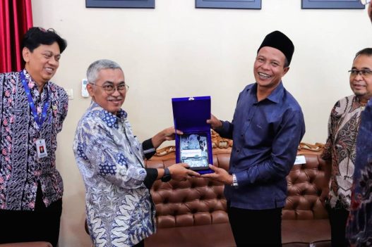Komitmen air minum aman untuk semua kalangan