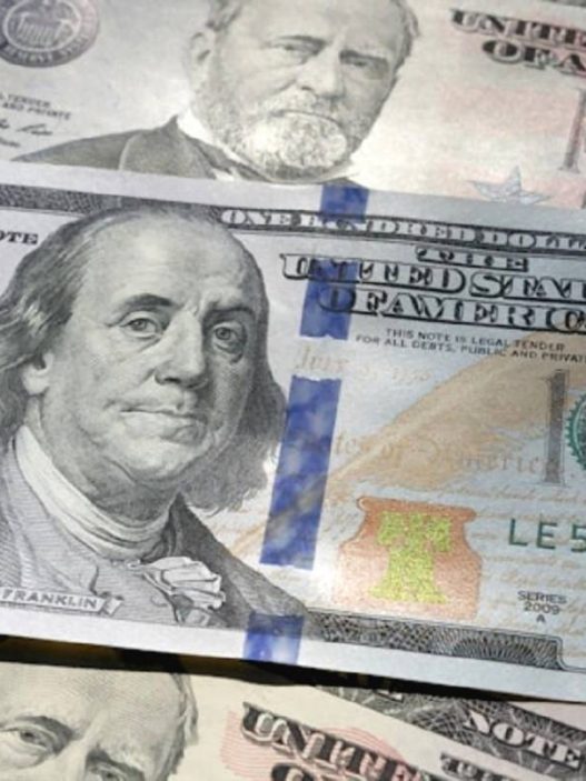Nilai tukar dollar as melemah, mencerminkan ketidakpastian yang semakin menguat di pasar global