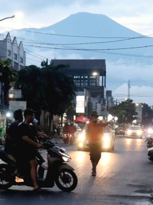 Parkir liar, pkl dan pgot ditertibkan