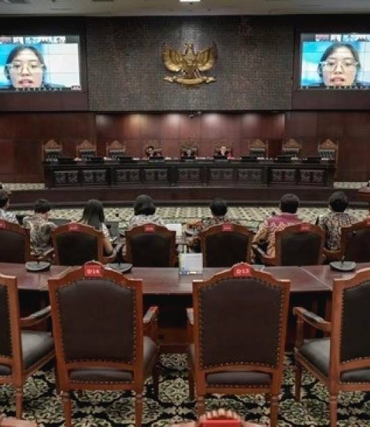 Pemberlakuan revisi uu tni diminta ditunda