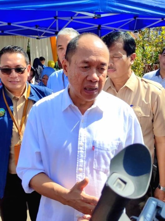Pemkab buka skema iklan gor satria
