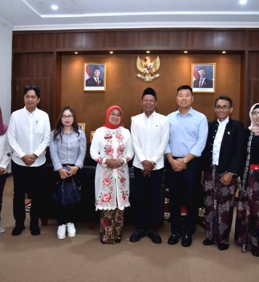 Permudah izin investasi kebumen