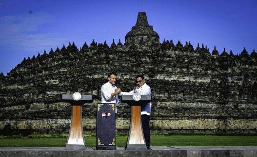 Presiden macron kunjungi borobudur