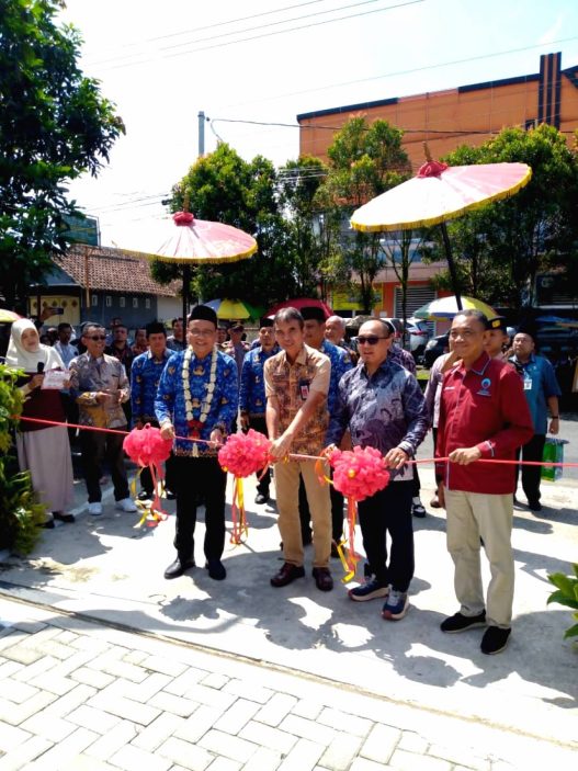 Smk kesatrian purwokerto resmikan dojo center
