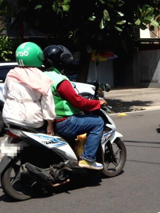 Terima order meski off bid dan ada demo, karena langganan offline