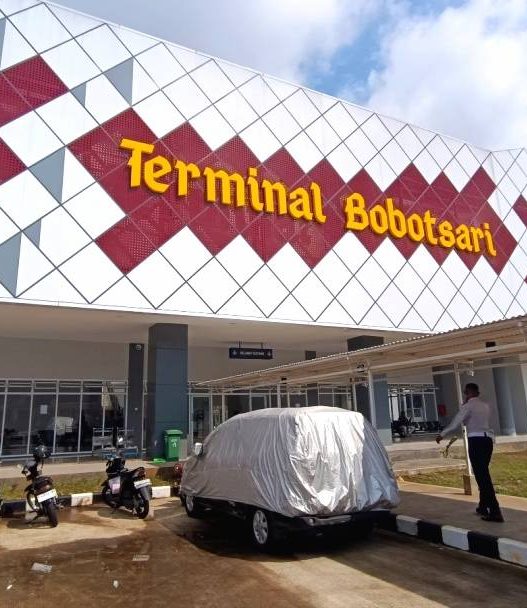 Terminal baru bobotsari sudah operasional tapi masih terkendala listrik dan internet