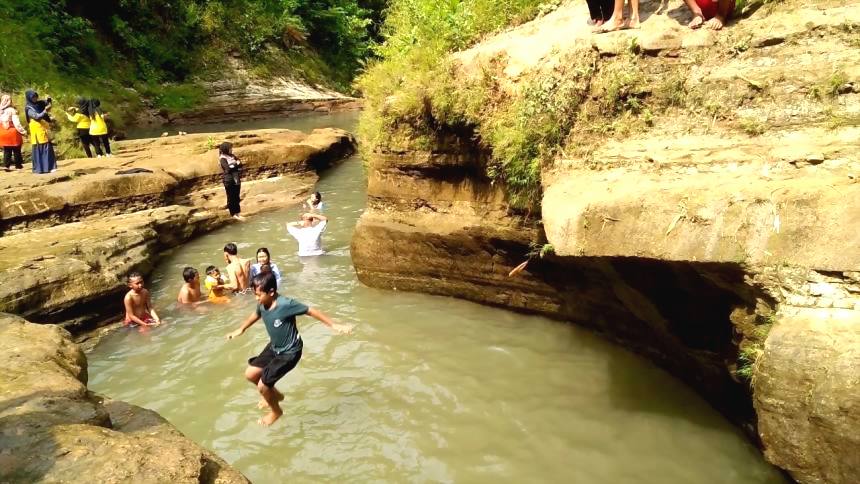 Wisata kedung kampak rawan banjir