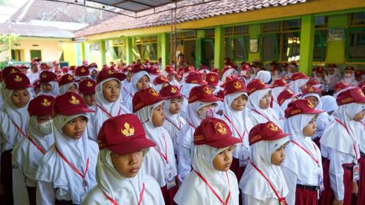 60 smpn online, 18 smp swasta offline