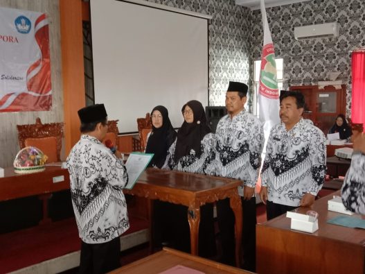 Agus setyabudi pimpin pgri cabsus disdikpora