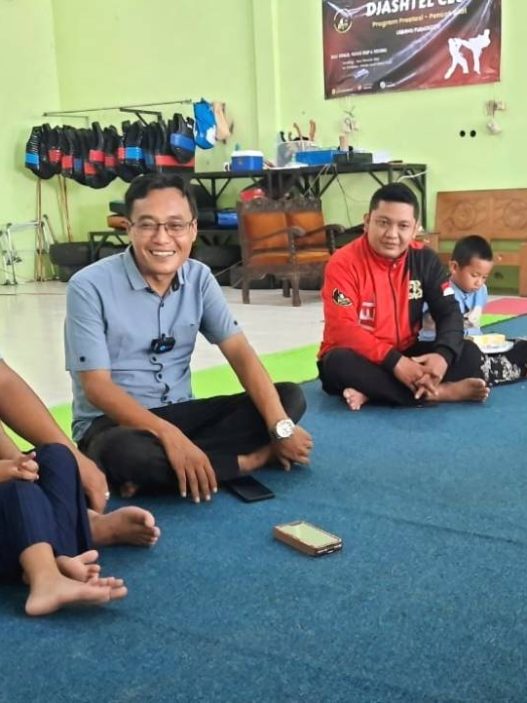 Agus wijayanto perhatikan pendidikan anak panti
