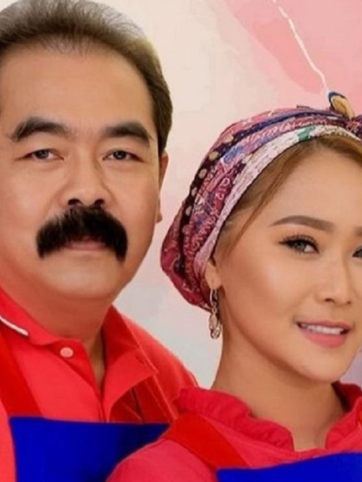 Bersihkan kolam, dilarikan ke ugd