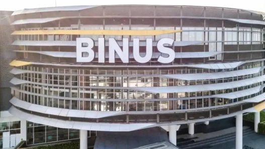 Binus university puncaki daftar pts indonesia