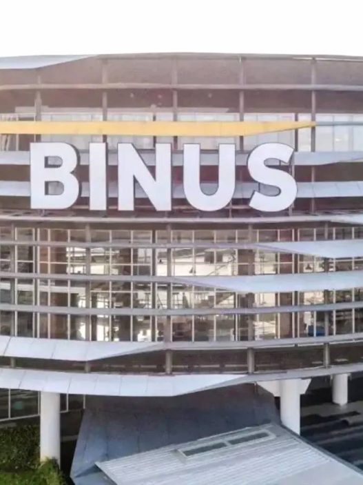 Binus university puncaki daftar pts indonesia