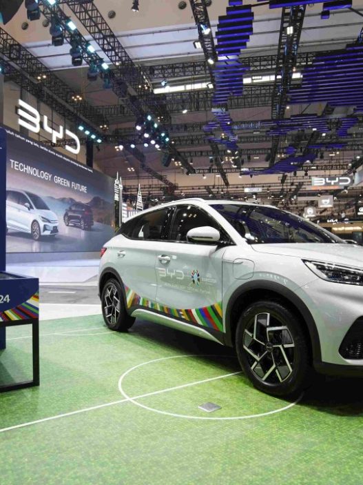 Byd pangkas produksi