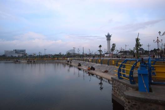 Diproyeksi raup rp 977 juta