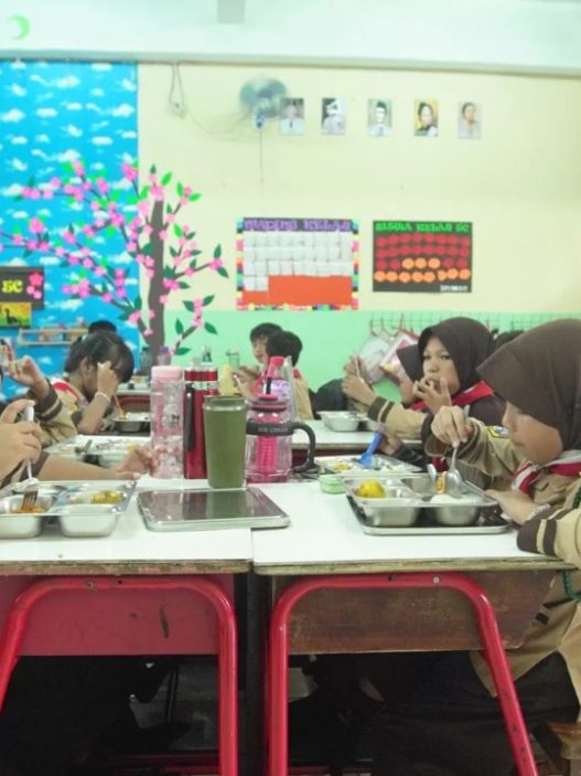 Dpr ingatkan bgn soal anggaran rp 217 t