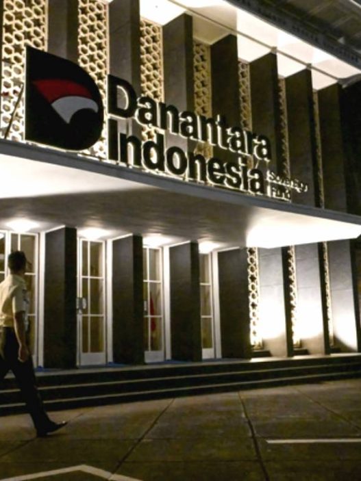 Faktor pendorong yang memberikan angin segar bagi pergerakan saham tpi adalah suntikan dana investasi dari danantara