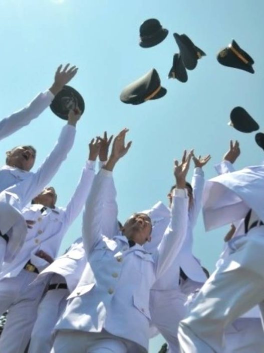 Gaji lulusan sekolah kedinasan 2025 mana yang paling tinggi