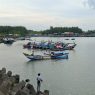 Gelombang tinggi diprediksi capai 4 meter