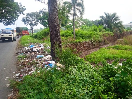 Jalang lingkar masih jadi tempat sampah