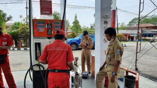 Kejar target tera dan tera ulang
