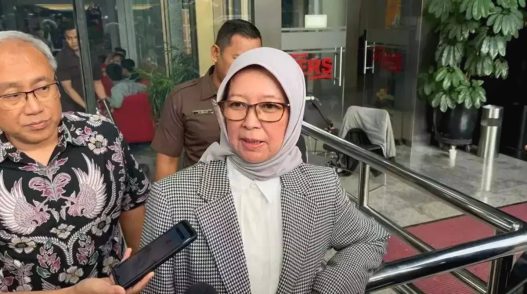 Kpk periksa tiga pejabat migas
