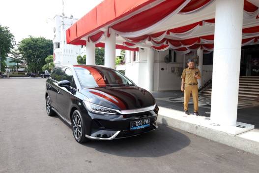 Mobdin listrik pejabat tembus rp 1 m