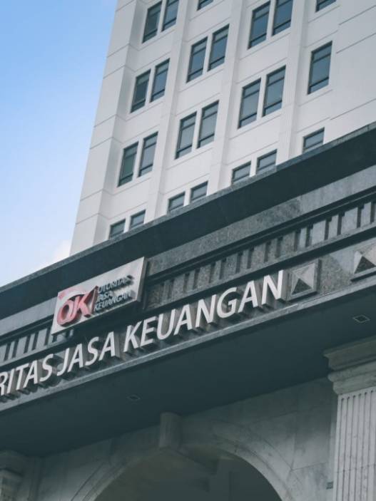 Ojk wajibkan peserta asuransi bayar minimal 10 persen
