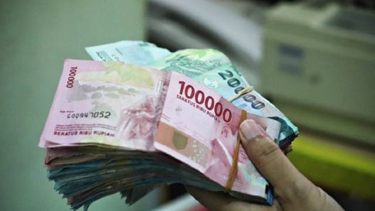 Pekerja bergaji rendah di bawah rp3,5 juta dan guru honorer akan terima bsu 2025 pada bulan juni