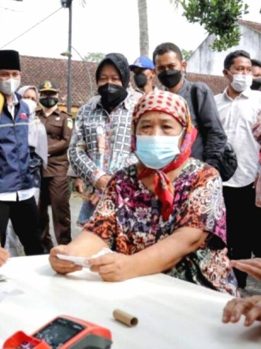 Pemerintah percepat pencairan bansos tambahan, cek daerah yang sudah dapat