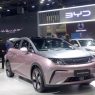 Perang harga mobil listrik makin ekstrem