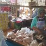 Permintaan daging ayam lesu