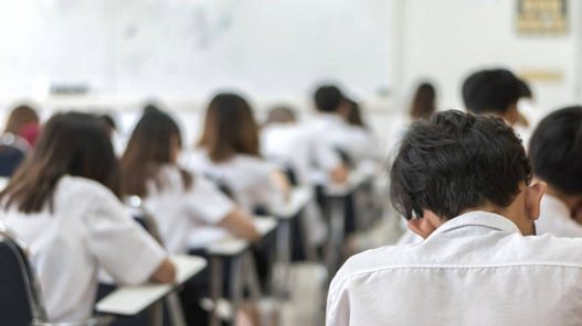 Putusan mk soal sekolah swasta gratis
