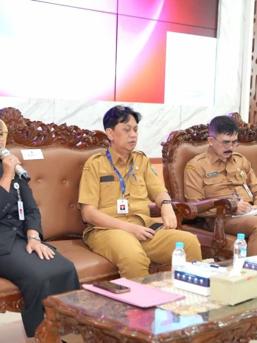 Rapat koordinasi perdana dengan camat satukan visi, bupati kebumen tegaskan 4 poin