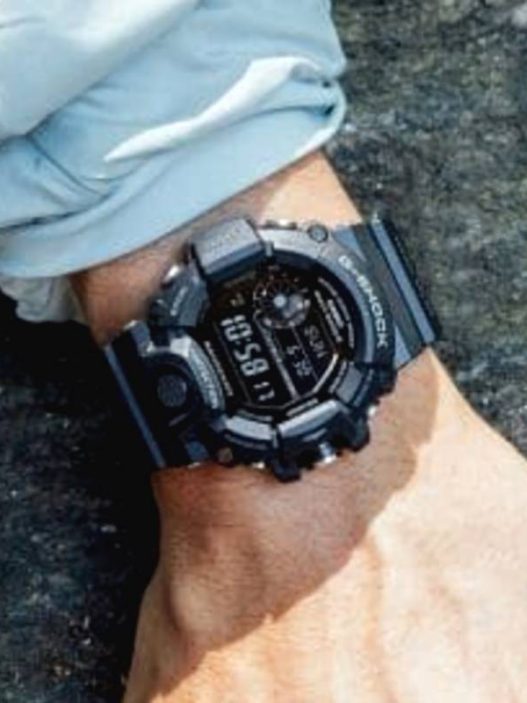 Rekomendasi jam tangan solar tangguh dan hemat energi
