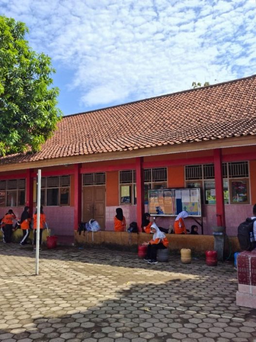 Sd negeri "kesulitan" mencari siswa