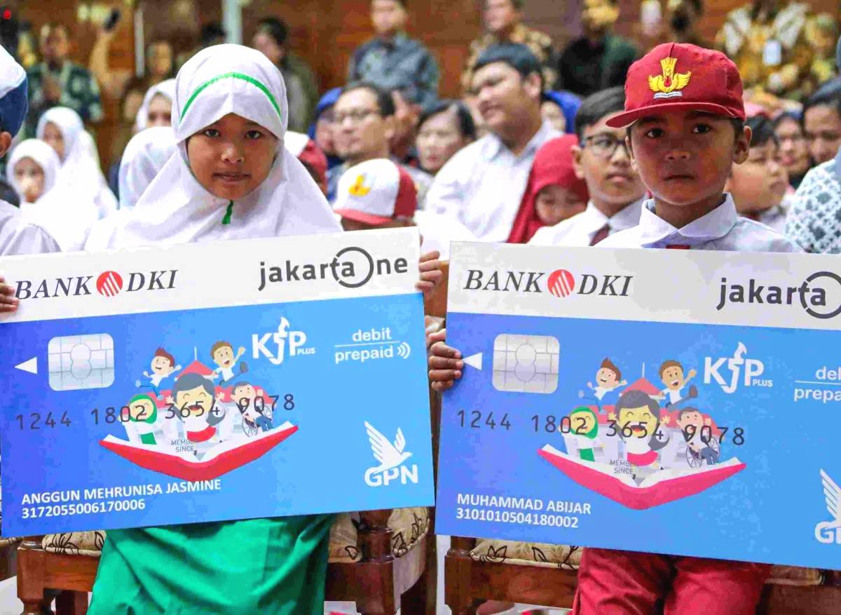 Syarat daftar sembako kjp meliputi warga dki jakarta kurang mampu yang memiliki anak usia 6 hingga 21 tahun