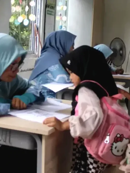 Syarat usia dan ketentuan khusus masuk sd di spmb 2025