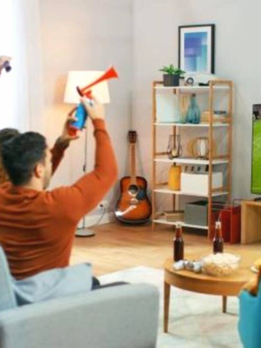 Tv sharp terbaru