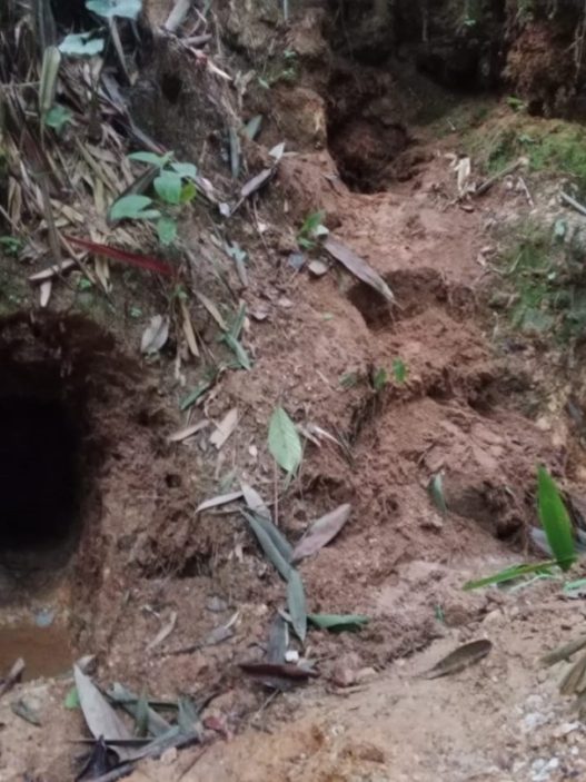 Warga desak penutupan tambang emas liar